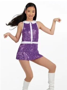 She's Not There 16353 Weissman Showtime